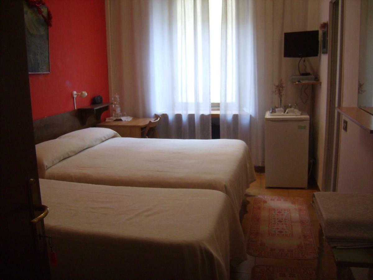 B&B Vaticanrooms Rome Extérieur photo