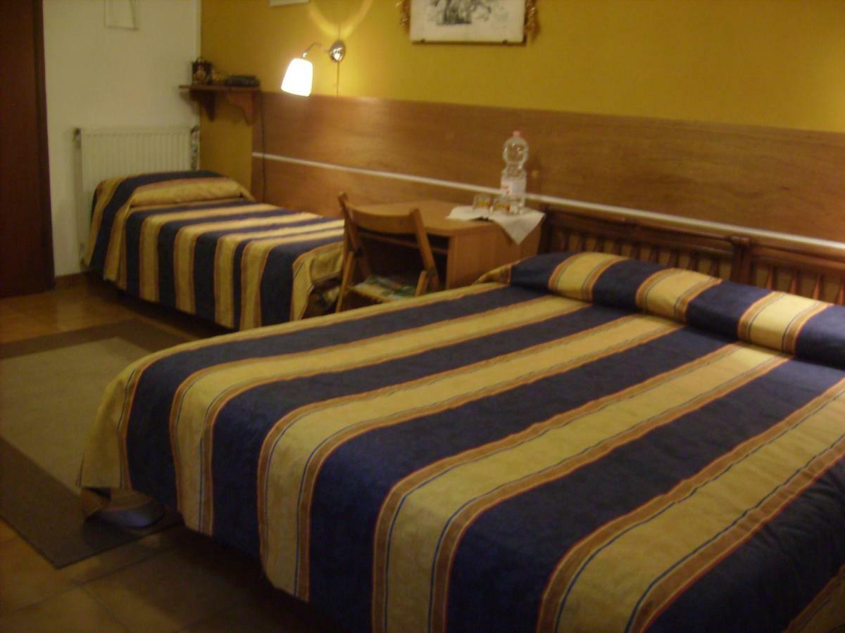 B&B Vaticanrooms Rome Extérieur photo